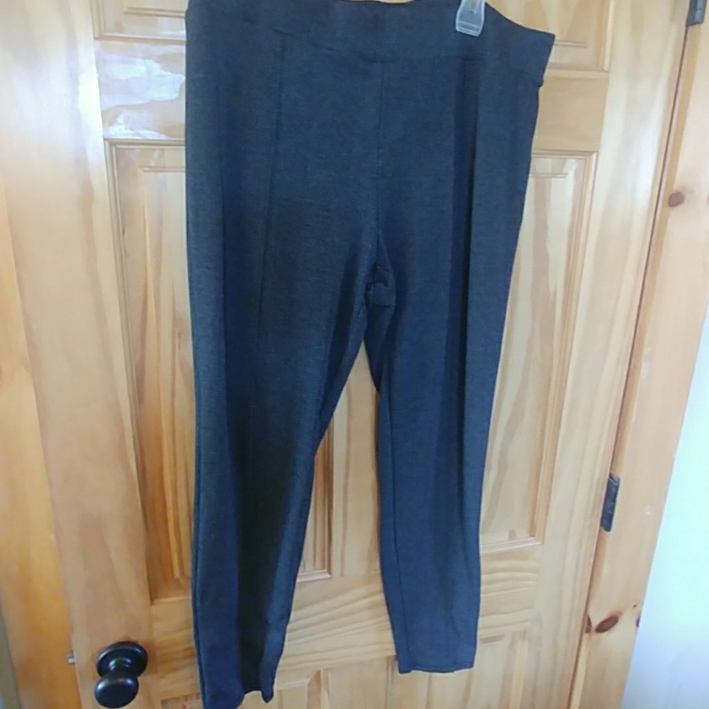 Extra large Faded Glory ankle pants